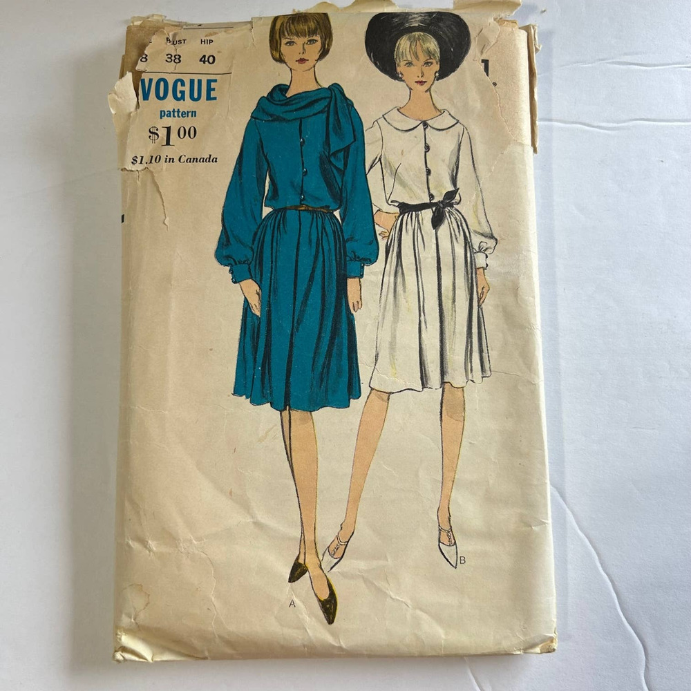 Vogue Vintage 1960's Pattern #6261 One Piece Dress And Scarf Size 18‎
